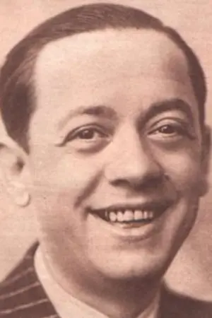 Valeriano León