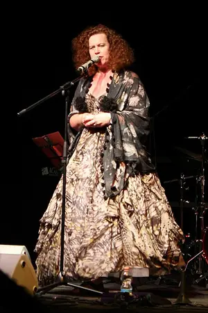 Sarah Jane Morris
