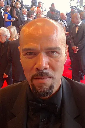 Dominik Bernard