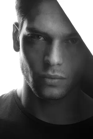 Román Reyes