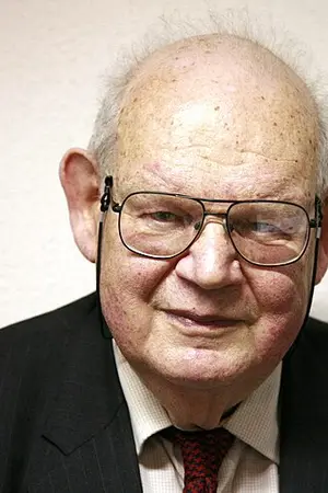 Benoît Mandelbrot