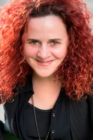 Nathalie Claude
