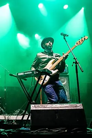 WhoMadeWho