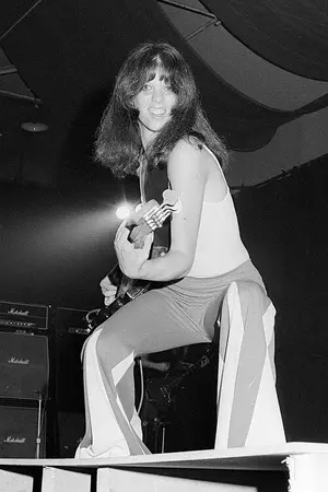 Jackie Fox