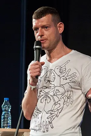 Slava Mogutin