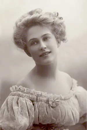 Pauline Chase