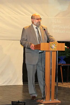 Камо Арзуманян