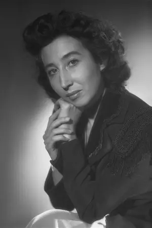 Cora Vaucaire