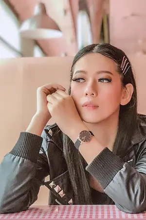 Clara Jennifer Darren