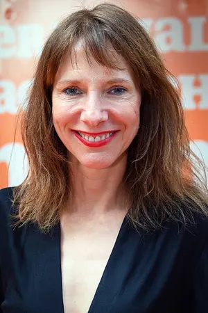 Dolly Wells