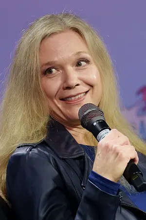 Ариана Ричардс