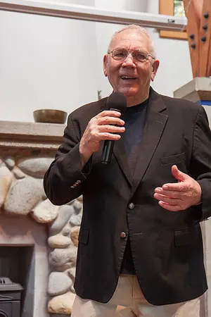 Howard Lyman