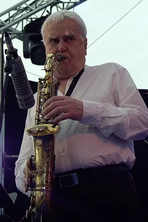 Charlie Mariano