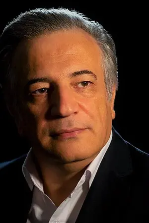 Khosro Sina