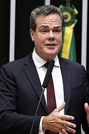 Henrique Oliveira