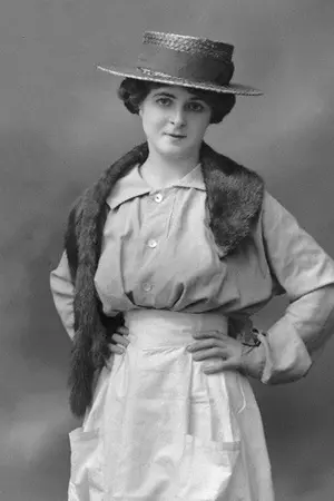 Flora Le Breton