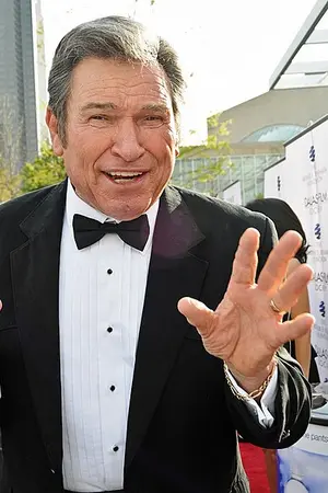 Burton Gilliam