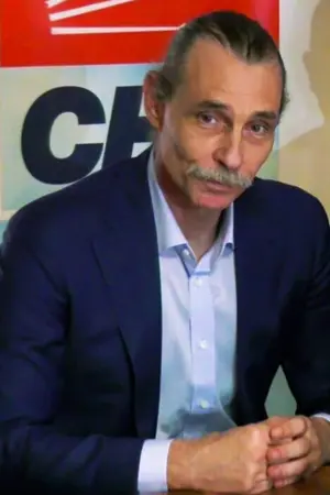 Erdal Beşikçioğlu