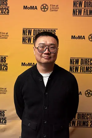 Zhengfan Yang