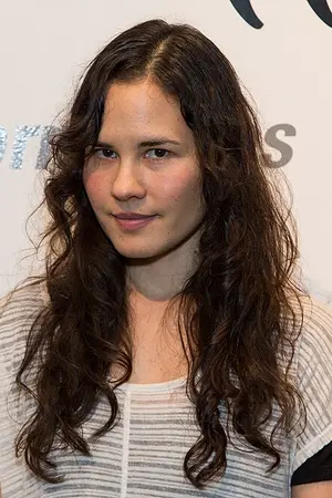 Laurel Nakadate