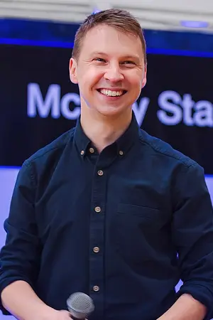 Alex Gilbert