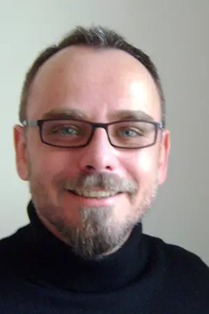David G L Weiss