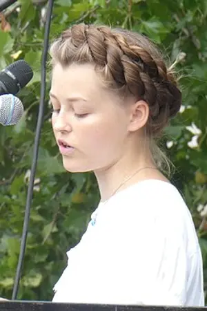 Clara Mayer
