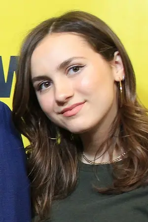 Maude Apatow