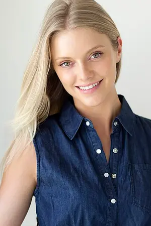 Elle Evans