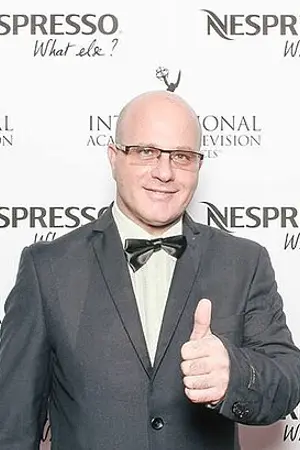 Alon Neuman