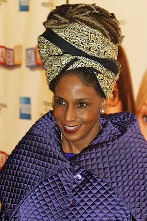 Renée Cox