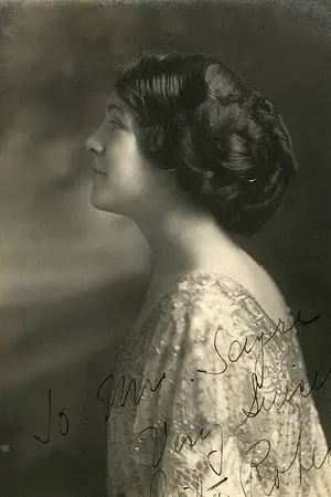 Lolita Robertson
