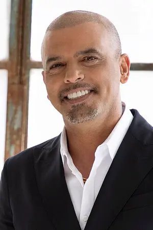 Eyal Golan