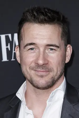 Barry Sloane