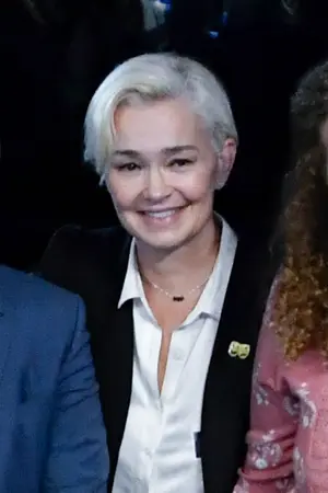 Жулия Лемертс