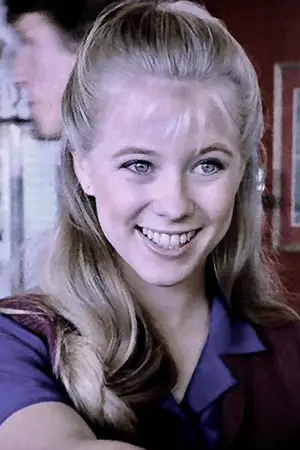 Jonna Lee