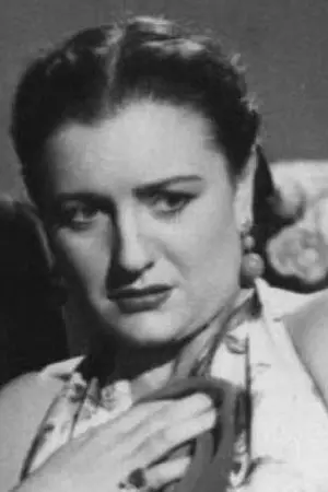 Nelly Mazloum