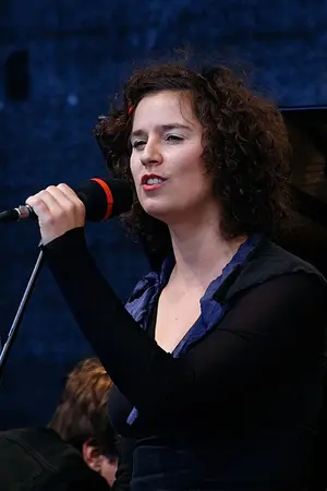 Maja Osojnik