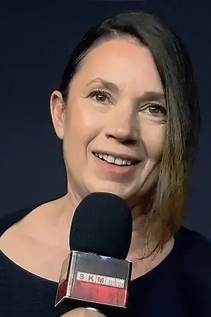 Oana Suteu Khintirian