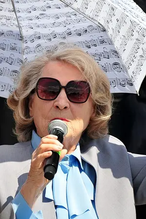 Irena Santor