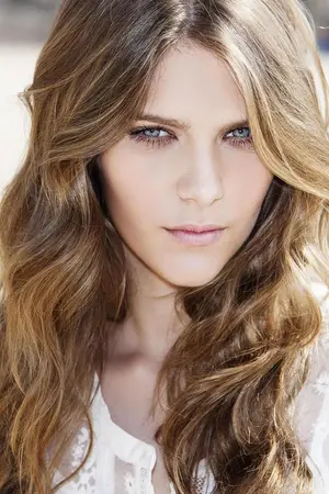 Isabella Santoni