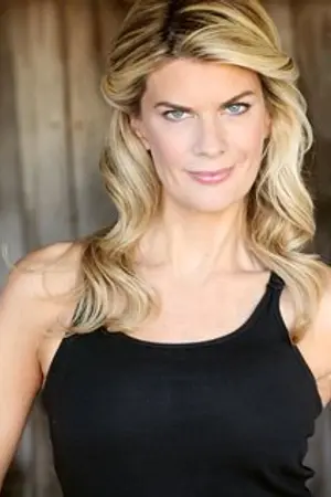 Mia Matthews