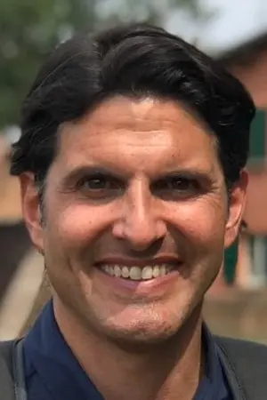 Darius Arya