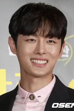 Kang Hee