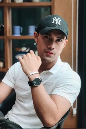 Paween Naliang