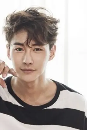 Choi Woo Hyuk