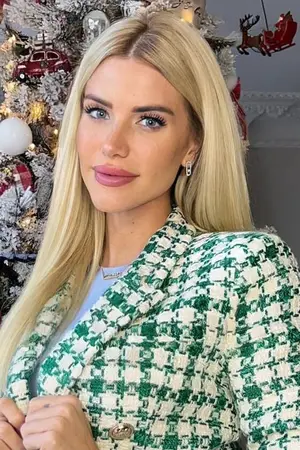 Vivien Vasvári