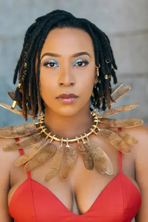 Chi Mhende