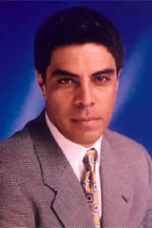 Luis Gatica