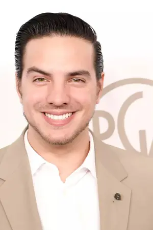 Vadhir Derbez